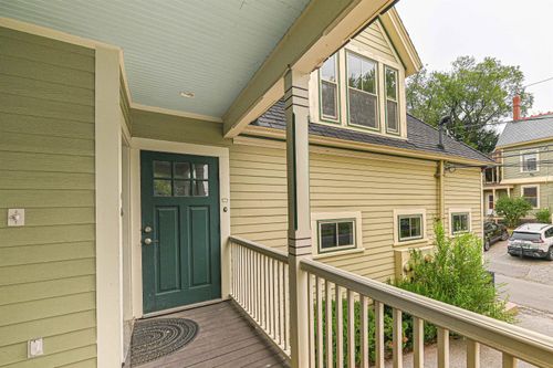 apt-b-55B Bay St, Manchester, NH, 03104-3040 | Card Image