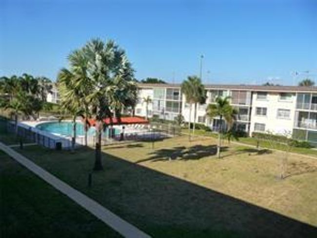 CONDO POOL | Image 29