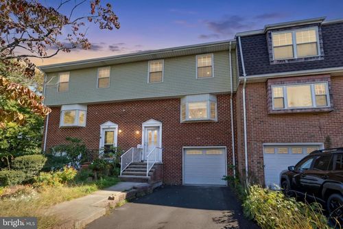30 Trafalgar Ct, Lawrence, NJ, 08648-2011 | Card Image