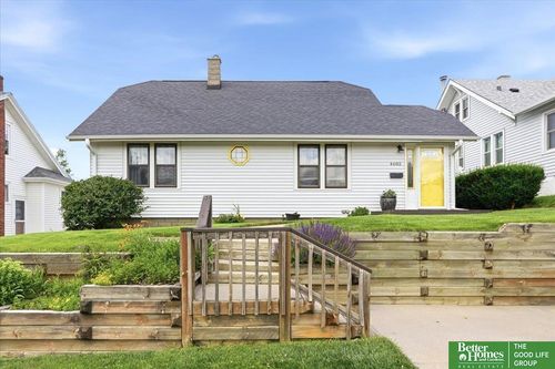 4682 Pierce Street, Omaha, NE, 68106 | Card Image