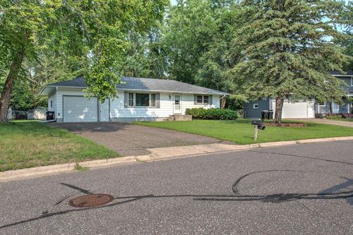 125 Yoho Dr, Anoka, MN, 55303-1904 | Card Image