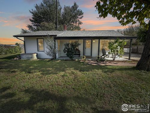 782 Delta Ave, Akron, CO, 80720-1042 | Card Image