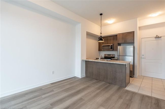 106 - 460 Dundas St E, House attached with 1 bedrooms, 1 bathrooms and 1 parking in Hamilton ON | Image 20