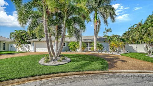 4717 Thomas Hoby Pl, SARASOTA, FL, 34241-6144 | Card Image