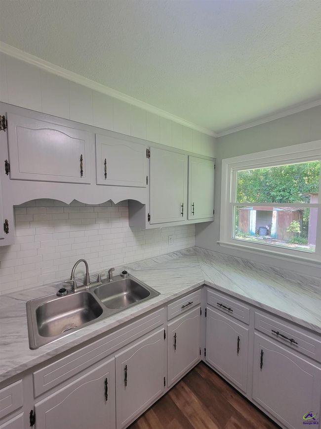 197 W Dykes St, House other with 2 bedrooms, 1 bathrooms and null parking in cochran GA | Image 8