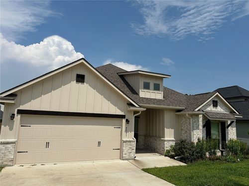 4021 Brownway Dr, College Station, TX, 77845-2203 | Card Image