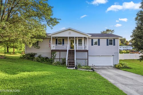 117 Bertha Ln, Jacksboro, TN, 37757-4346 | Card Image