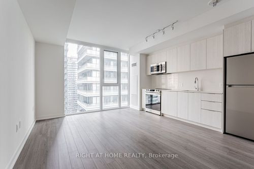 2007-357 King St W, Toronto, ON, M5V0S7 | Card Image