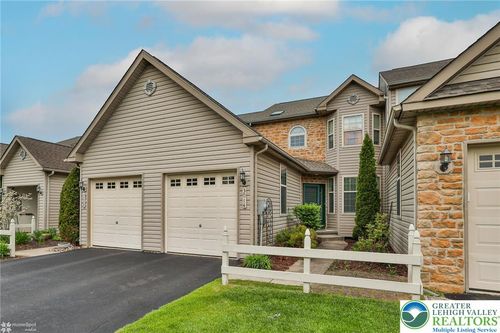 3014 Harvest Ct, Center Valley, PA, 18034-9241 | Card Image