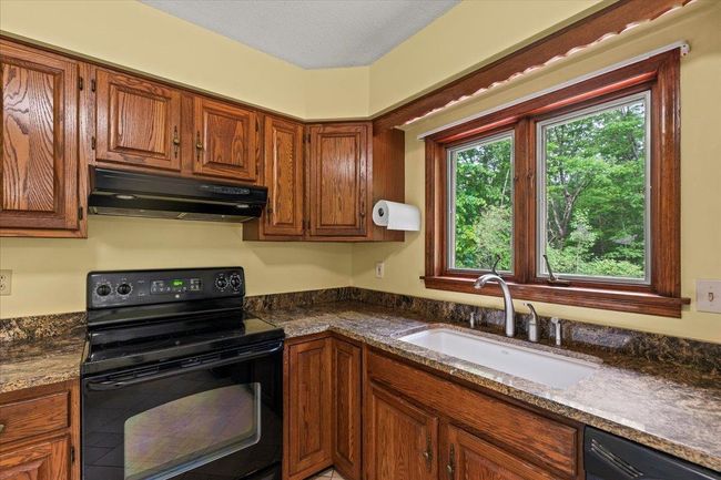 408 Dunlap Farm Rd, House other with 2 bedrooms, 1 bathrooms and null parking in Sunderland VT | Image 11