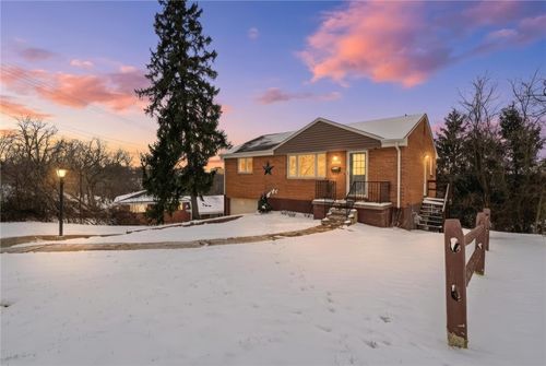 2021 Mount Pisgah Rd, Pittsburgh, PA, 15205-4125 | Card Image