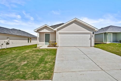 405 Wild Goose Drive, Luling, TX, 78648 | Card Image