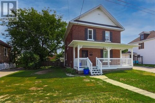 130 Eyre St, Sudbury, ON, P3C4A8 | Card Image