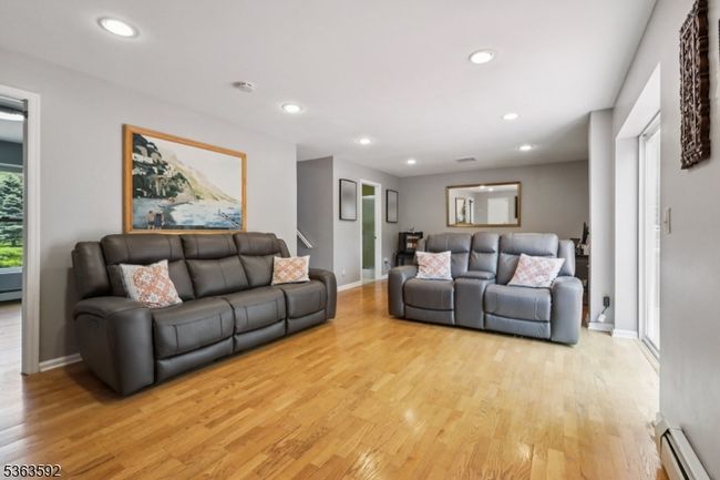 60 Preston Ave, House other with 4 bedrooms, 3 bathrooms and null parking in East Hanover NJ | Image 34