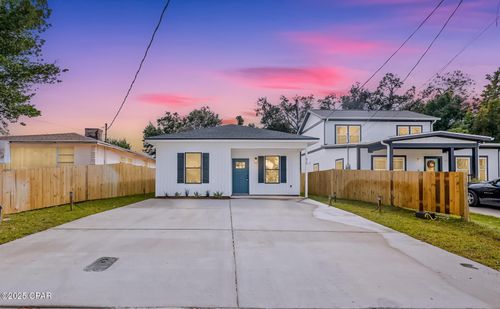 910 E 9th Ct, Panama City, FL, 32401-3440 | Card Image