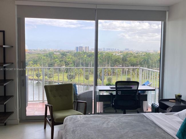APT-906 - 1700 Nw North River Dr, Condo with 2 bedrooms, 2 bathrooms and null parking in Miami FL | Image 19