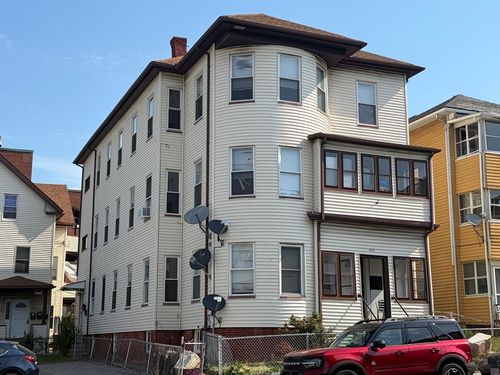 3-109 Endicott St, Worcester, MA, 01610-2351 | Card Image
