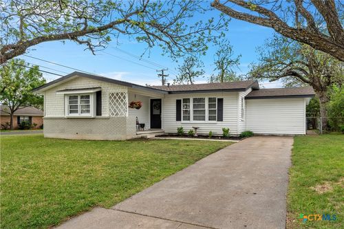 1100 N 66th St, Waco, TX, 76710-4126 | Card Image