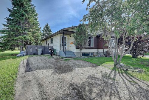 7107 93 St, Grande Prairie, AB, T8V6H4 | Card Image
