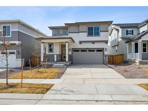 9213 Truckee Ct, Commerce City, CO, 80022-9192 | Card Image