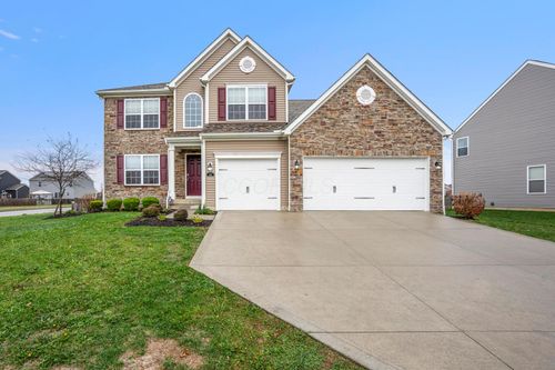 242 Mannaseh Drive W, Granville, OH, 43023 | Card Image