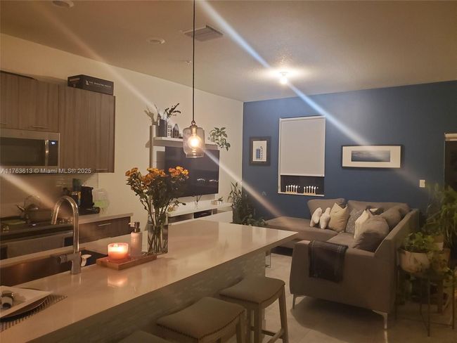 UNIT-9 - 10407 Nw 82 Nd St, Condo with 3 bedrooms, 3 bathrooms and null parking in Doral FL | Image 5