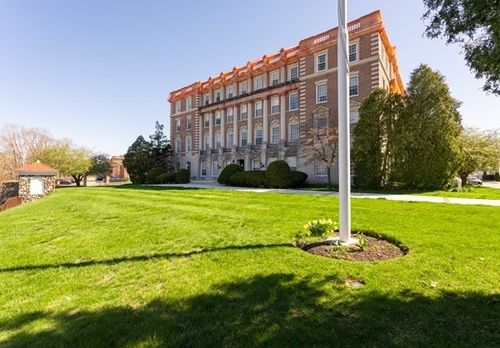 410-16 Balmoral St, Andover, MA, 01810-3056 | Card Image