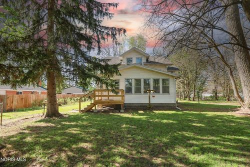 5805 Fryer Ave, Toledo, OH, 43615-4503 | Card Image