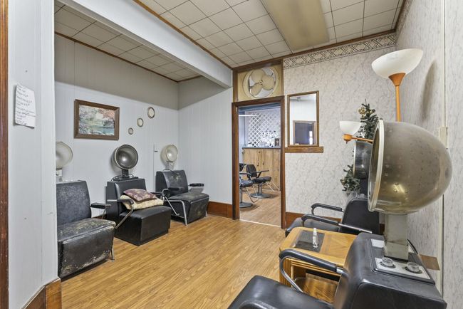 Hair Salon | Image 10