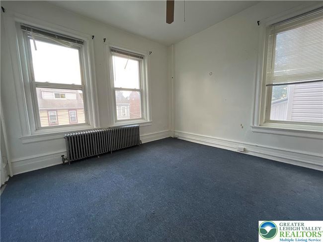APT-2 - 266 E Walnut St, Condo with 2 bedrooms, 1 bathrooms and null parking in Allentown PA | Image 8