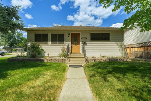 716 Coast St, Richland, WA, 99354-1852 | Card Image