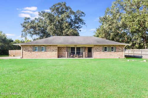 2082 Bushville Hwy, Arnaudville, LA, 70512-4104 | Card Image
