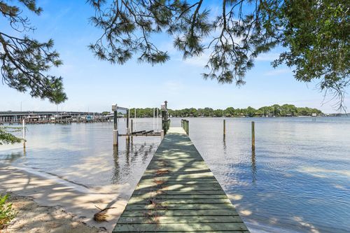 2-53 Yacht Club Dr Ne, Fort Walton Beach, FL, 32548-3616 | Card Image