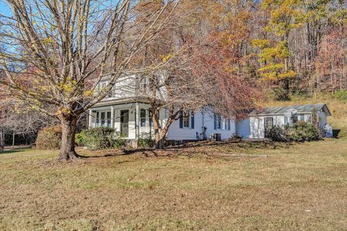 370 Rustic Ridge Rd, Stuart, VA, 24171 | Card Image