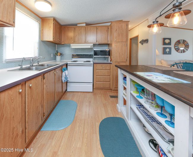 114 Dolphin Ct, House other with 3 bedrooms, 2 bathrooms and null parking in Grandy NC | Image 9