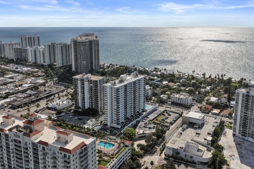 3d-3015 N Ocean Blvd, Fort Lauderdale, FL, 33308-7315 | Card Image