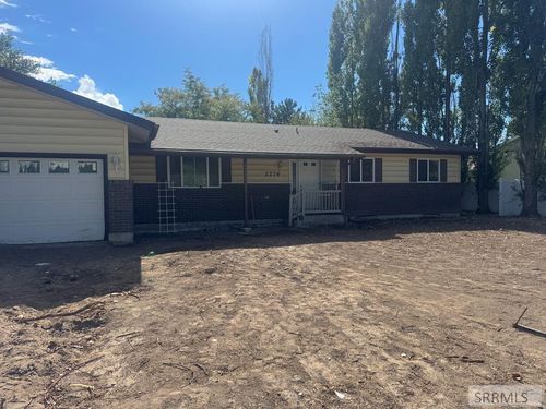 2274 Virlow St, Idaho Falls, ID, 83401-3324 | Card Image