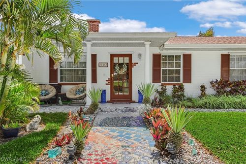 27553 Playa Del Rey Ln, BONITA SPRINGS, FL, 34135-3555 | Card Image