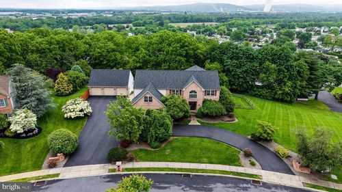 1013 Conifer Rd, Leesport, PA, 19533-9283 | Card Image