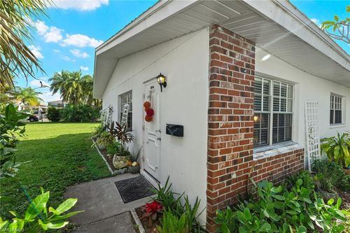 1-823 Courtington Ln, FORT MYERS, FL, 33919 | Card Image