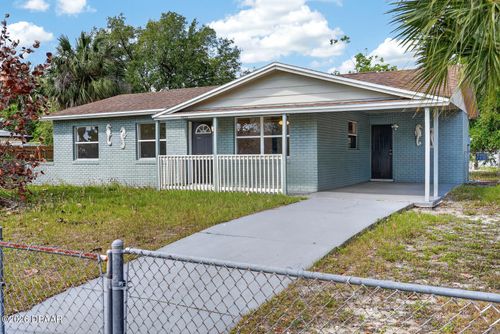 1060 E Patrick Cir, DAYTONA BEACH, FL, 32117-4541 | Card Image