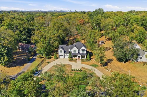 864 Battery Ln, Nashville, TN, 37220-1104 | Card Image