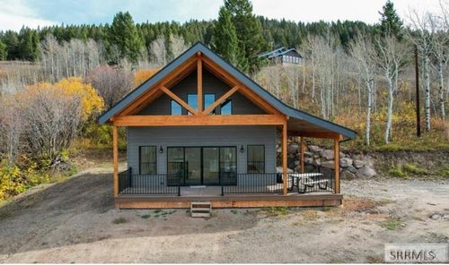 5174 Valley Dr, Island Park, ID, 83429-5163 | Card Image