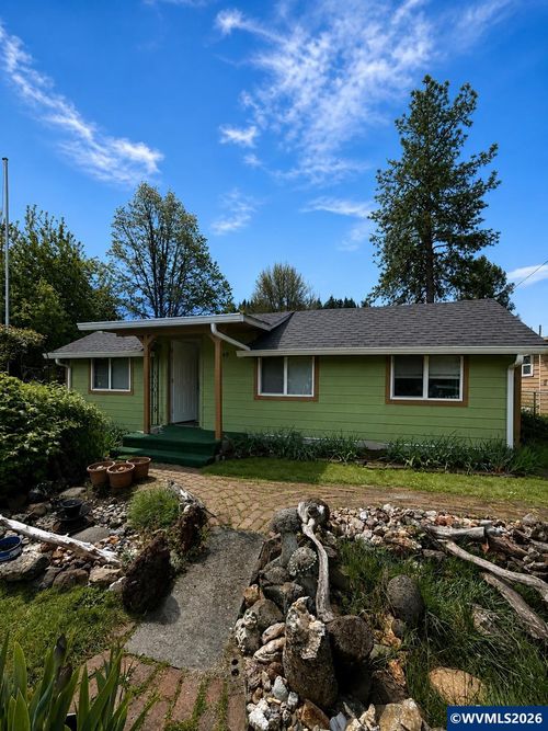 1649 Elm St, Sweet Home, OR, 97386-2641 | Card Image