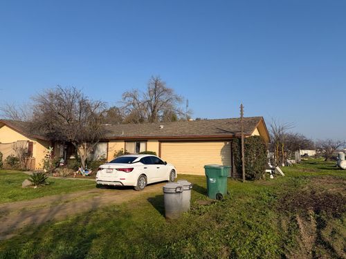 3497 Shaw, Clovis, CA, 93619 | Card Image