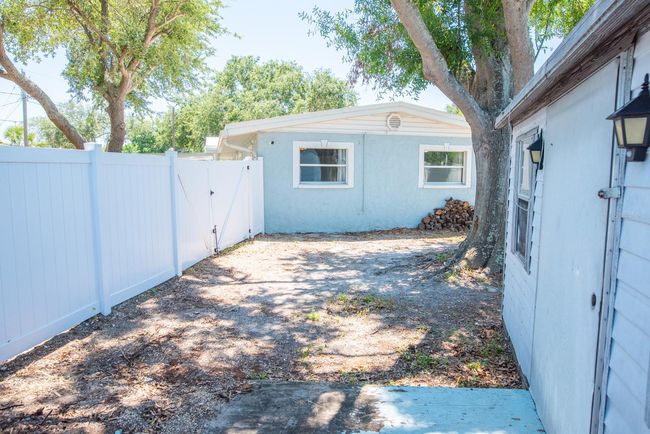 489 Fox Run Trl, House other with 3 bedrooms, 2 bathrooms and null parking in APOLLO BEACH FL | Image 38