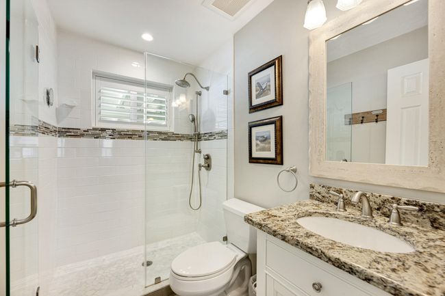 Bathroom | Image 21