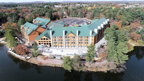 113-350 E Hiawatha Dr, Wisconsin Dells, WI, 53965-8475 | Card Image