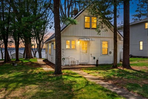 W757 North Shore Drive, Mecan, WI, 53949 | Card Image
