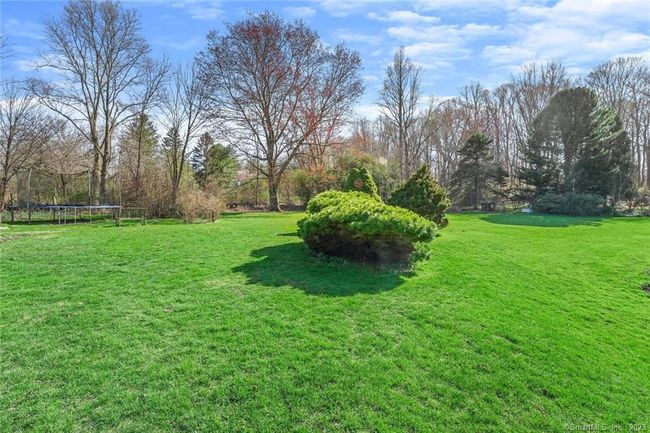 5 Holly Pl, House other with 4 bedrooms, 3 bathrooms and null parking in Wilton CT | Image 37